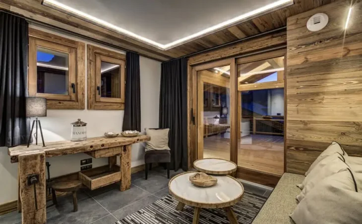 Chalet Chez Bugi (Catered) - 14