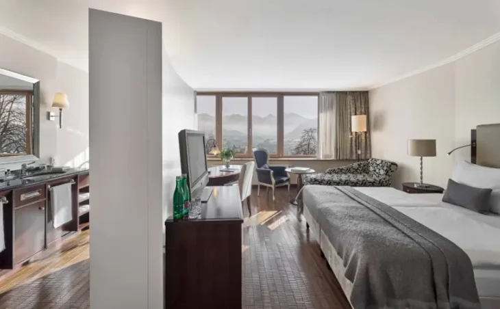 Lebenberg Schlosshotel - 11