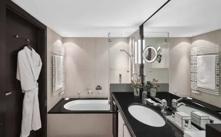 Lebenberg Schlosshotel - 9