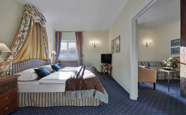 Lebenberg Schlosshotel - 8