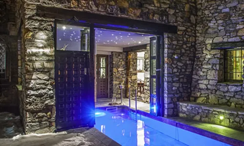 Top 10 Luxury Ski Chalets