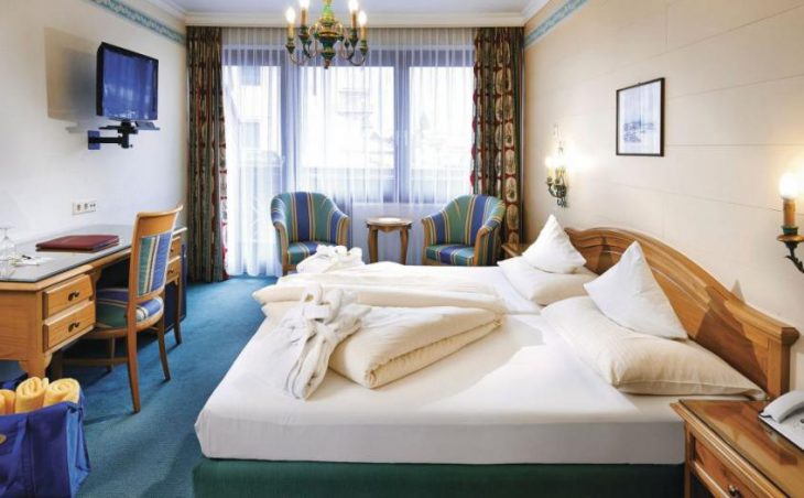 Hotel Tauernhof in Kaprun , Austria image 2 