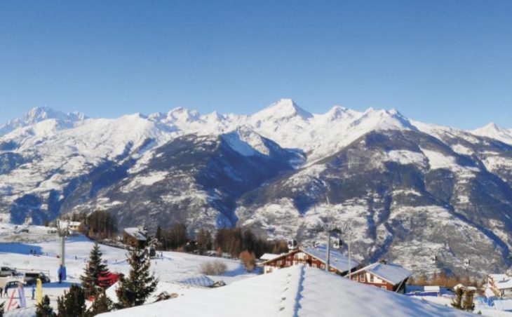 Hotel Lion Noir in Pila , Italy image 2