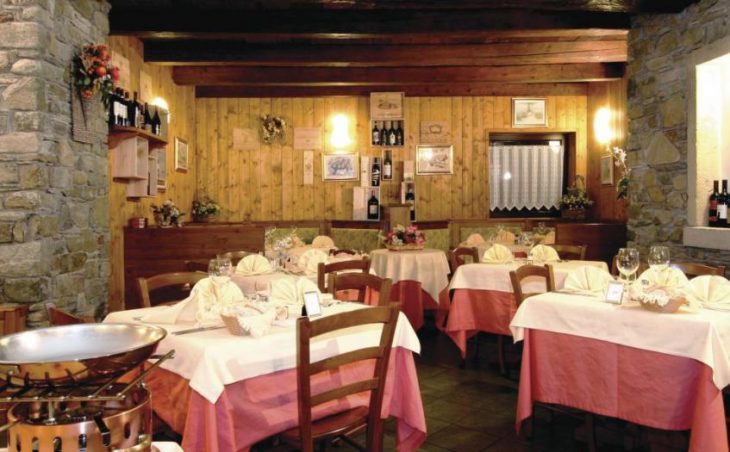 Hotel Lion Noir in Pila , Italy image 9