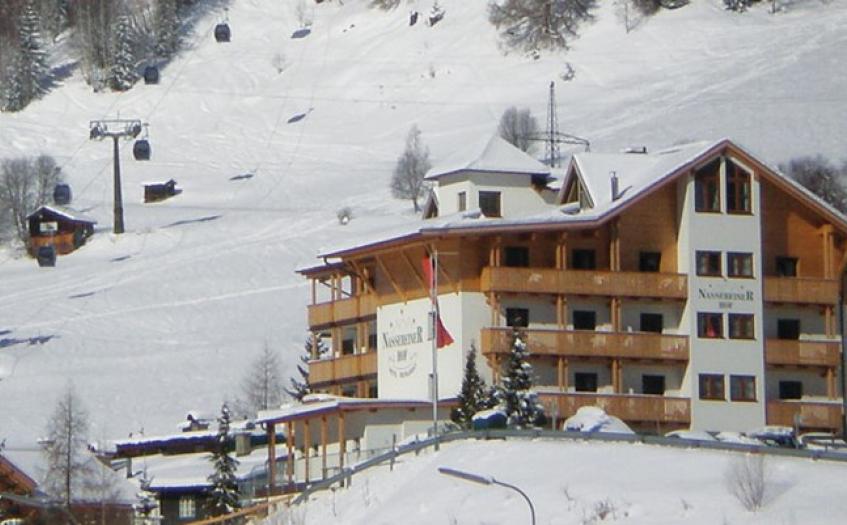 Hotel Nassereinerhof, St. Anton, Exterior