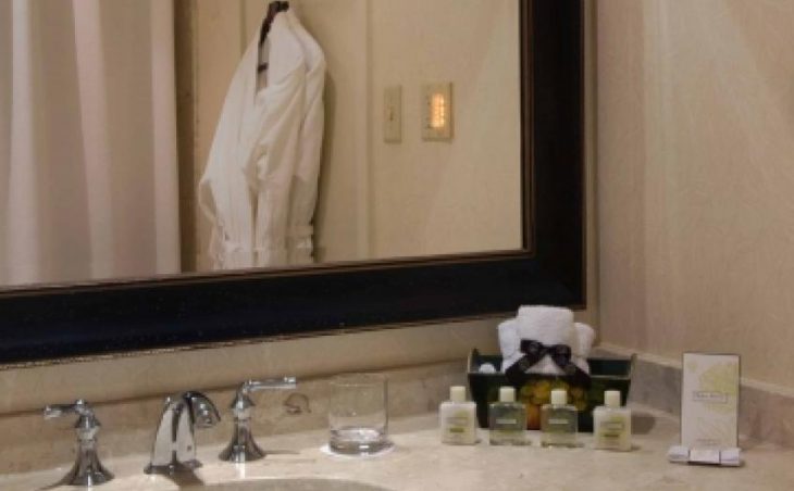 Jasper Park Lodge in Jasper , Canada image 4