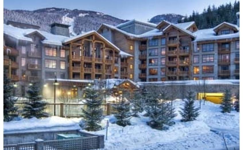 First Track Lodge in Whistler , Canada image 1