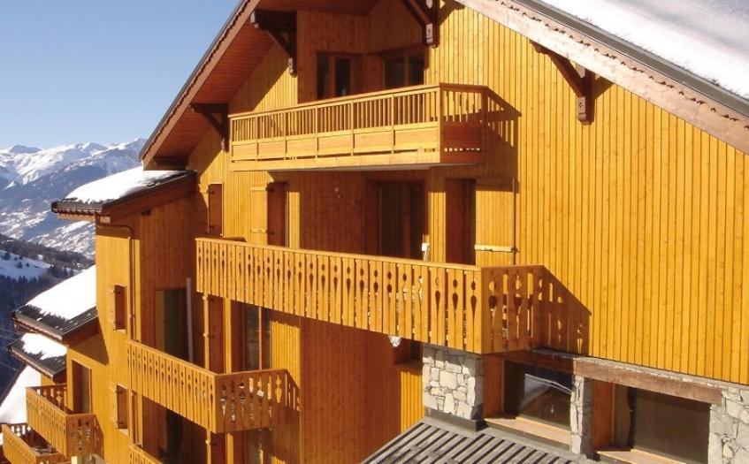L'Arollaie Residence in Les Arcs , France image 1 