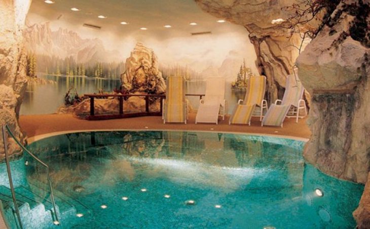 Hotel Adler Dolomiti in Ortisei , Italy image 4