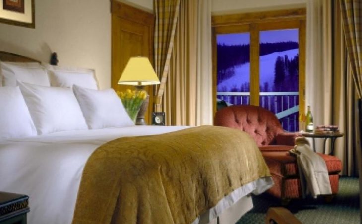 Vail Marriott Mountain Ski Resort in Vail , United States image 2